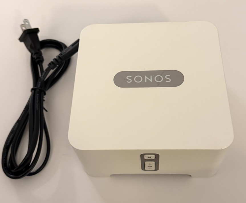 Sonos Connect Gen 1 – Wireless Audio Streaming Amplifier with Cord Generation 1