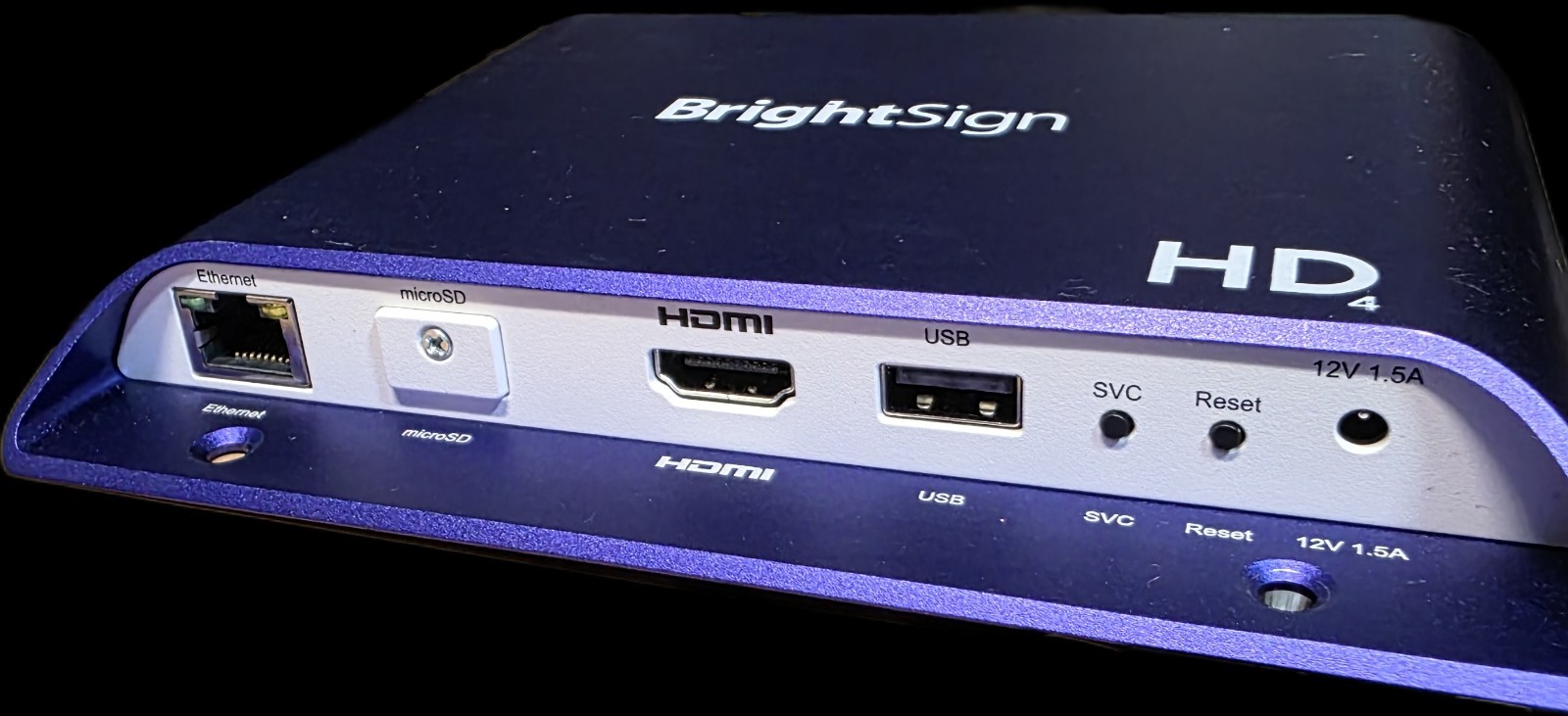 Brightsign HD1024 Full HD Expanded I/O HTML5 Player – Blue
