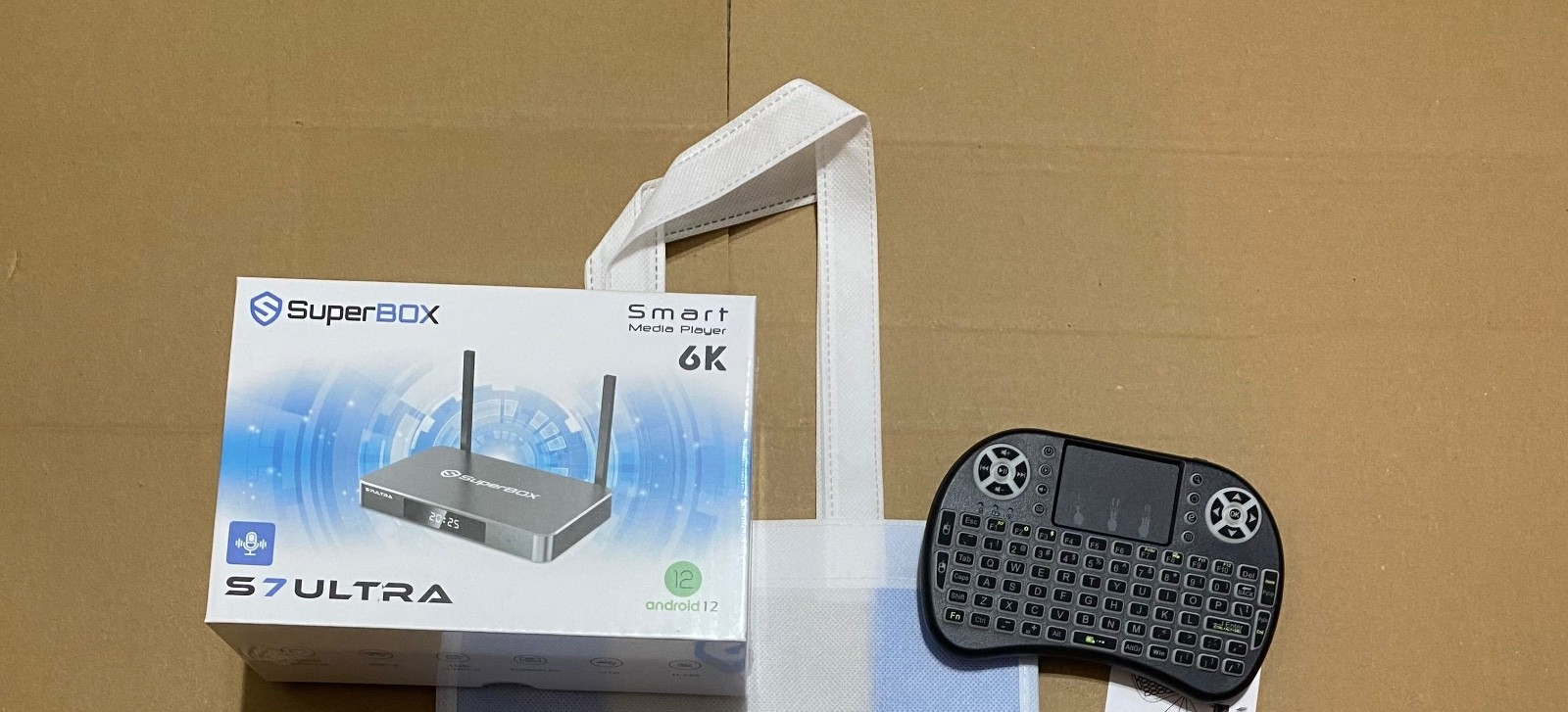 New Upgraded 2026 Superbox S7 Ultra + Mini Keyboard. 6K HDTV Box. Free Shipping