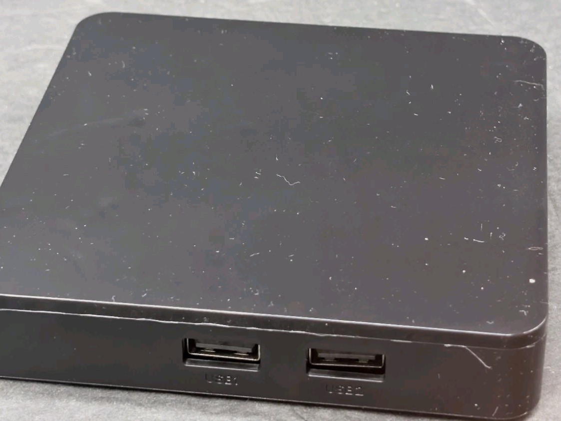 Pro 4k UCD 3840X2160 Android TV Box with remote -Internet TV 64 Bit