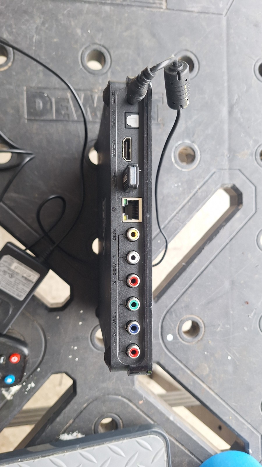 WD WDBABZ0010BBK-00 TV Live Hub Media Center