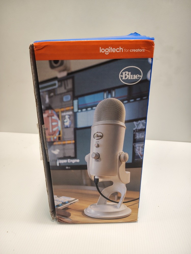 Blue Yeti Premium Multi-Pattern USB Microphone by Logitech for Creators