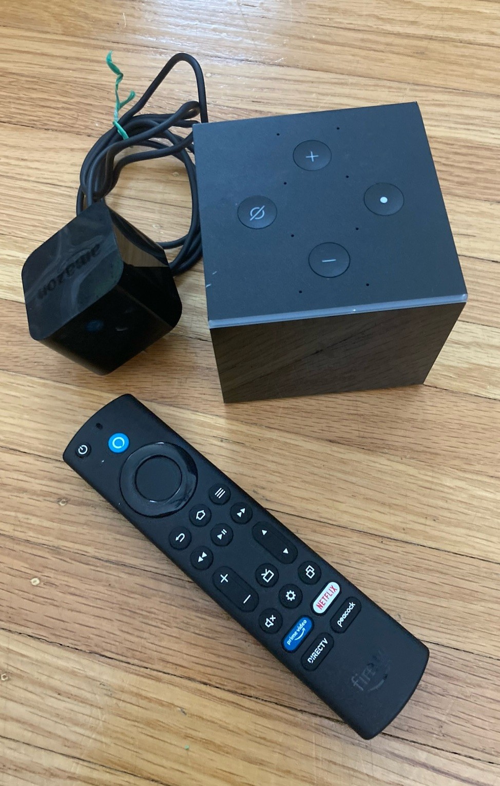 Amazon Fire TV Cube 2nd Gen A78V3N 4K HDR Streaming Media Player w/ remote HDMI