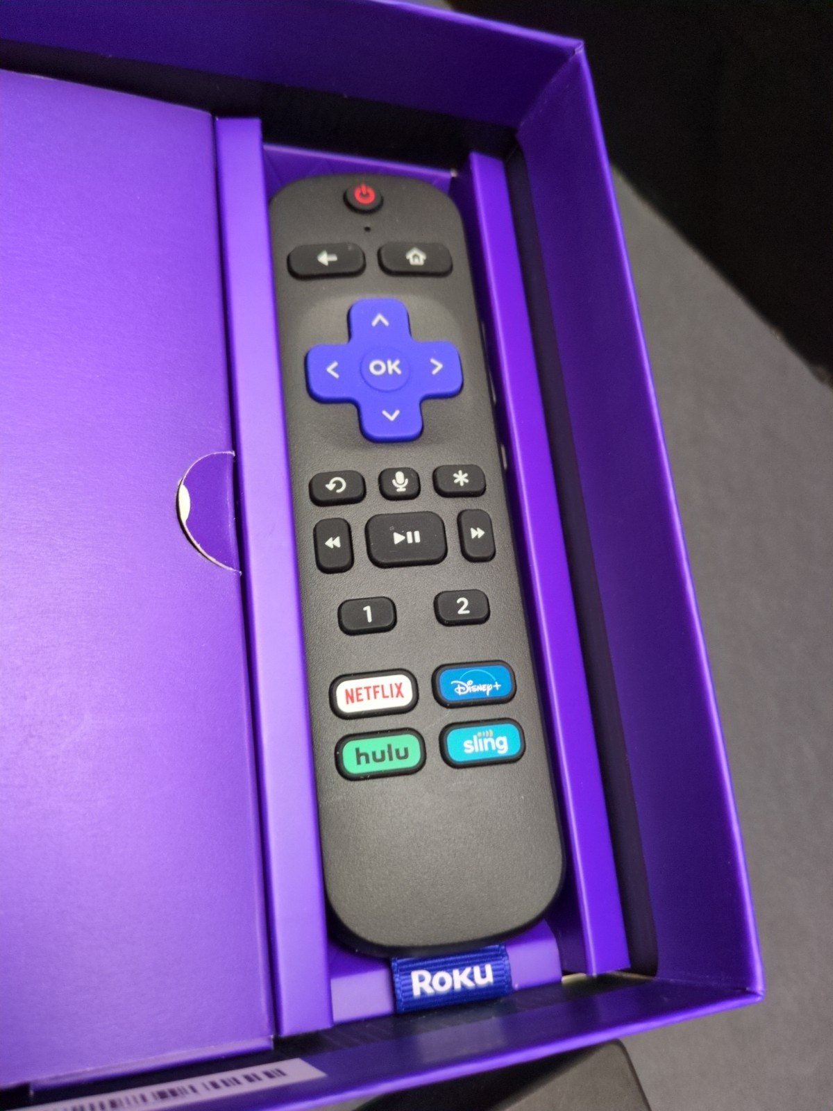 Roku Ultra 4800R 4K Streaming Media Player – Black – complete with accessories