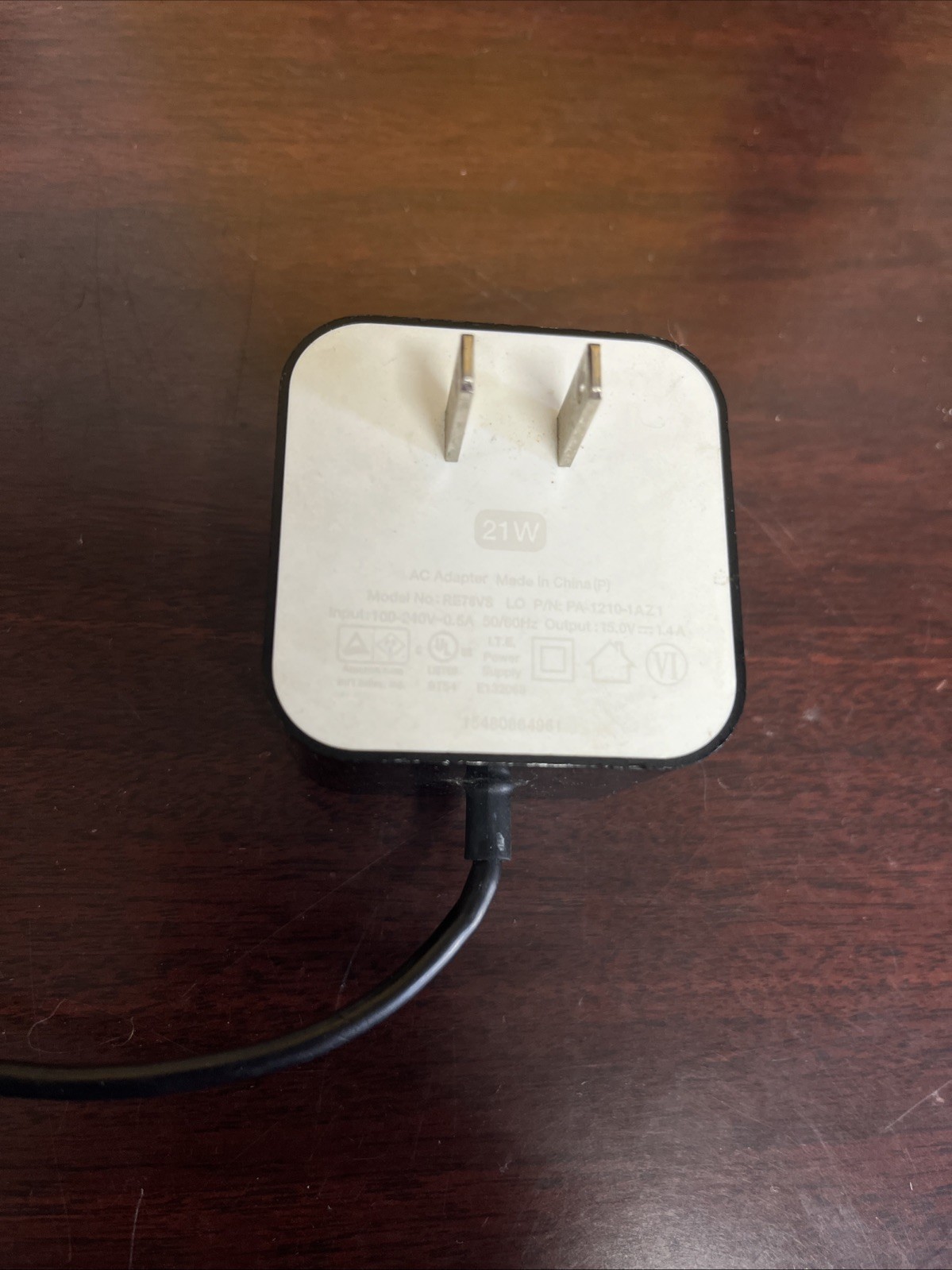 Amazon Fire TV Box + Game Controller & OEM Power Adapter – Clean Reset Working