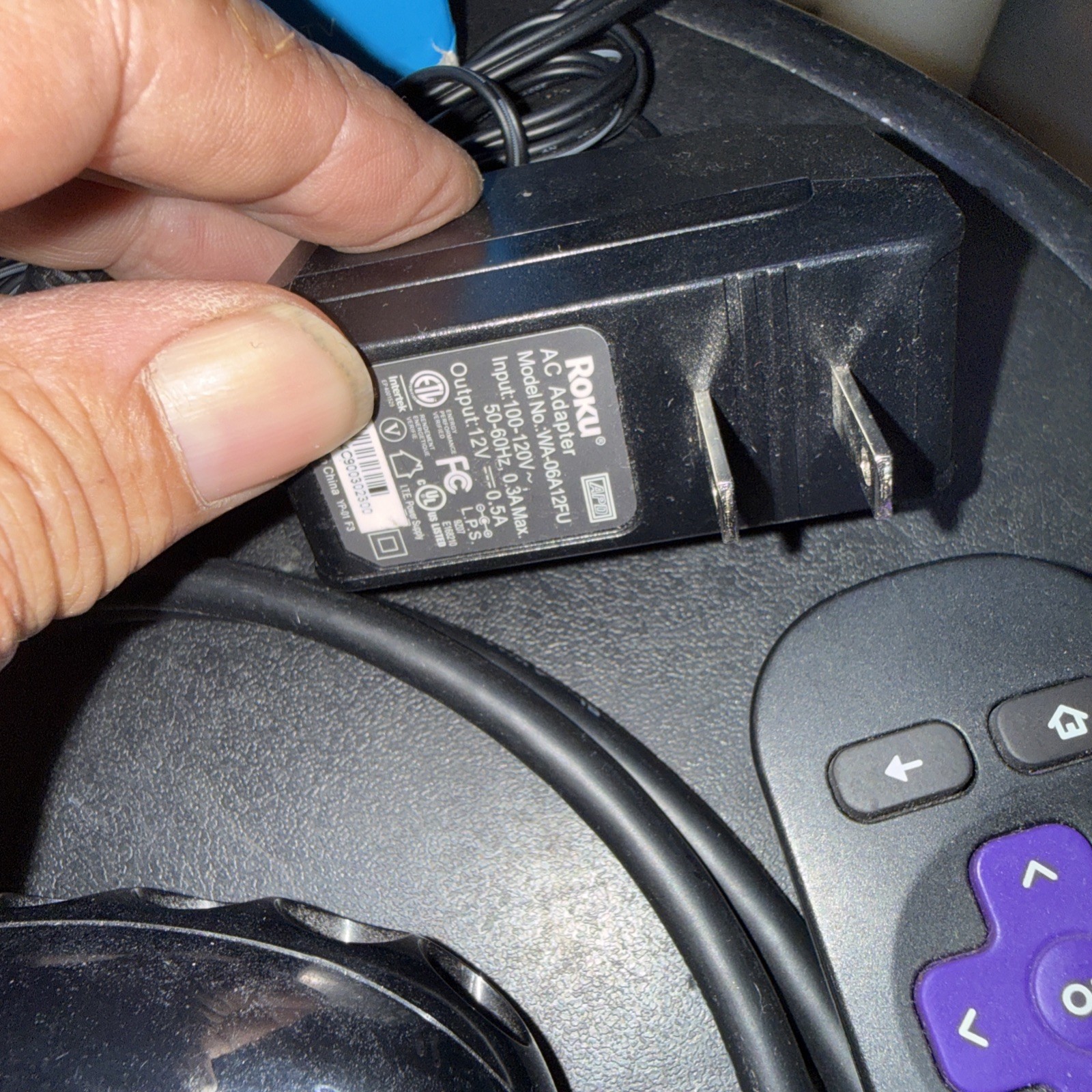 Roku 1 (3rd Generation) Media Streamer 2710- Black W/ HDMI Cord, Remote Open Box