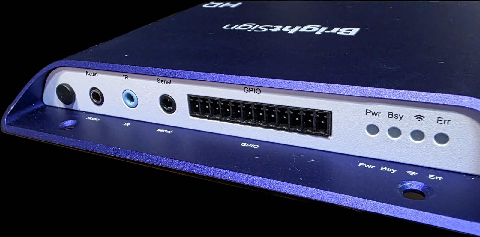 Brightsign HD1024 Full HD Expanded I/O HTML5 Player – Blue