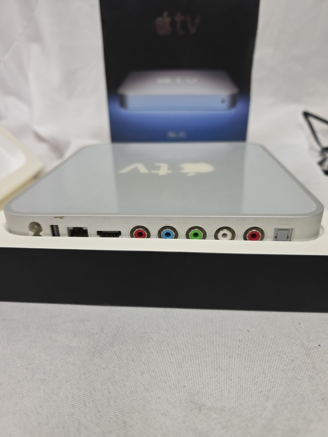 Apple TV (1st Generation) 160GB Media Streamer – A1218 (NO REMOTE) Pre Owned