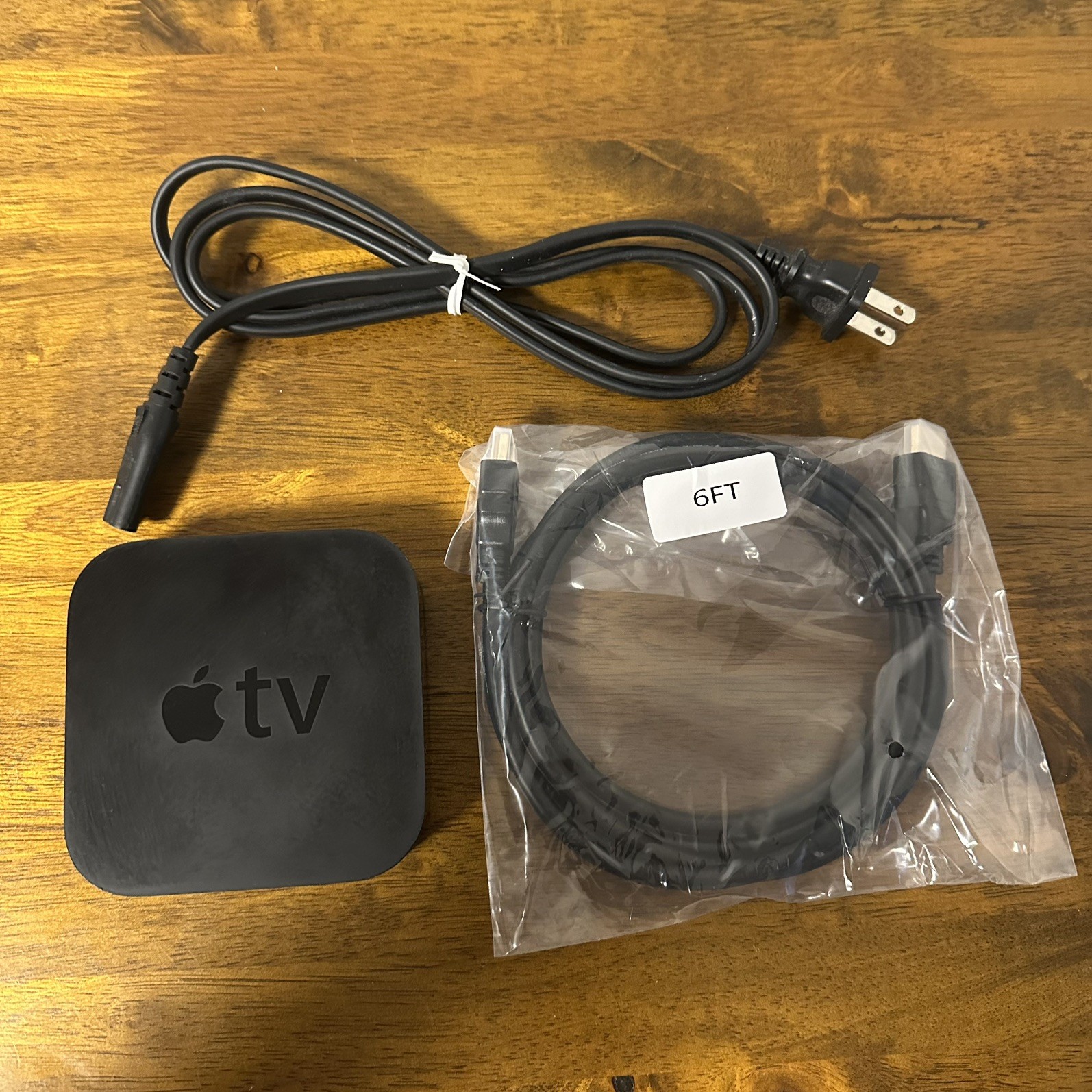 Apple TV (3rd Generation) WiFi + Ethernet Media Streamer Black A1469 – TESTED