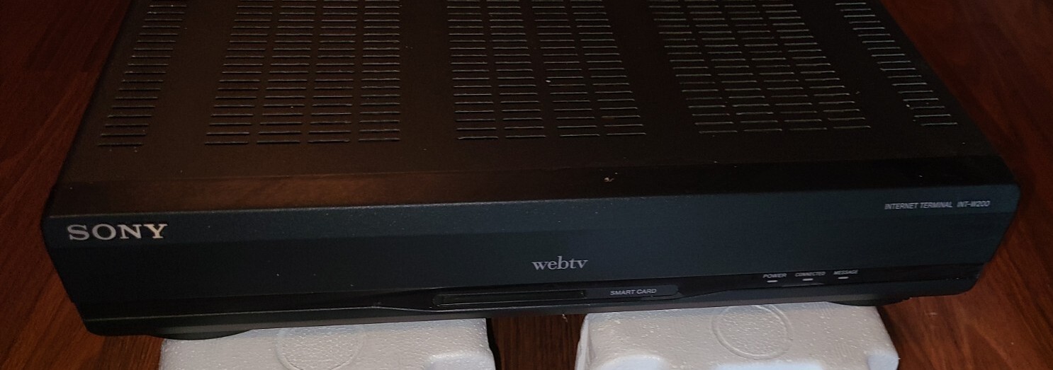 NEW Sony Web TV Internet Terminal WebTv Plus model INT-W200 w Remote +more L@@K!