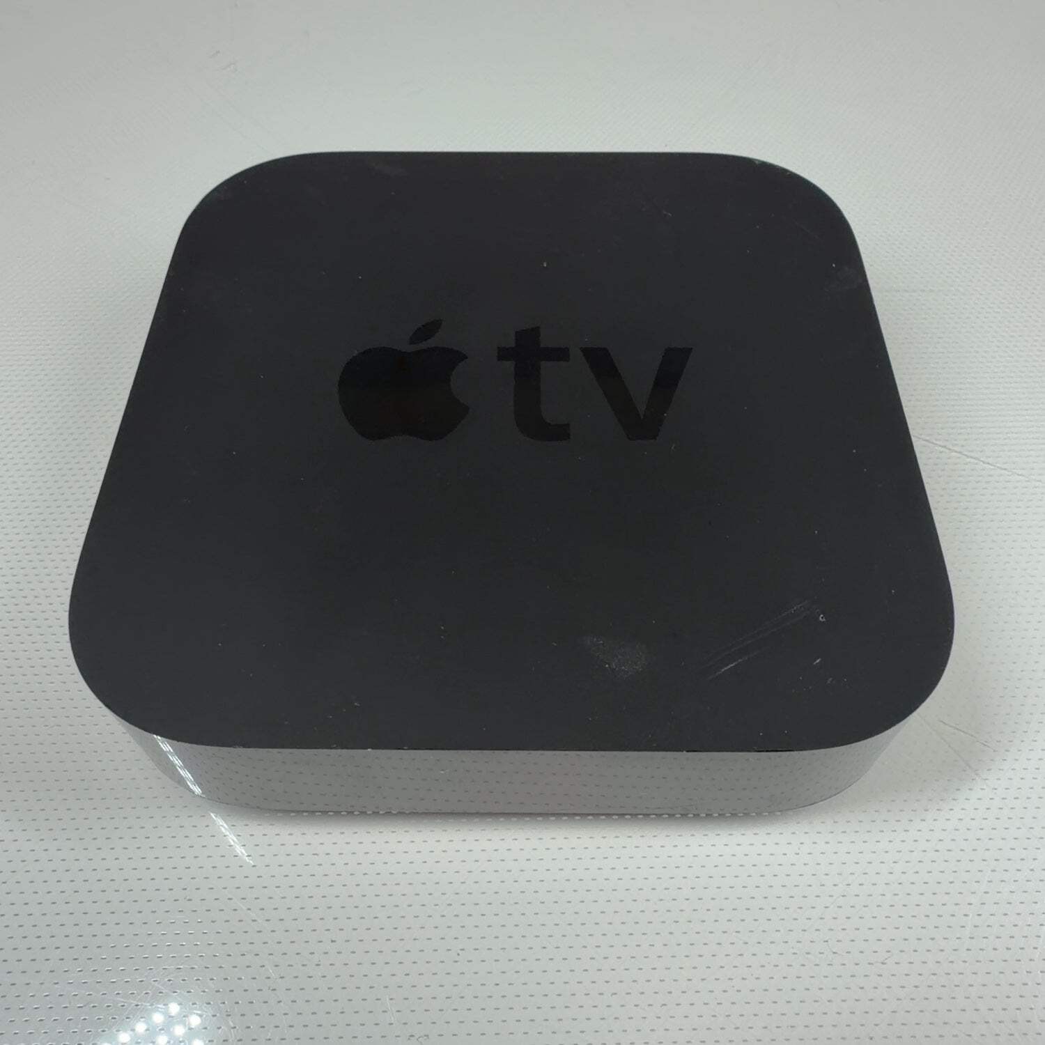 Apple TV 3rd GEN 32GB Digital HD Media Streamer MD199LL/A WiFi + Ethernet