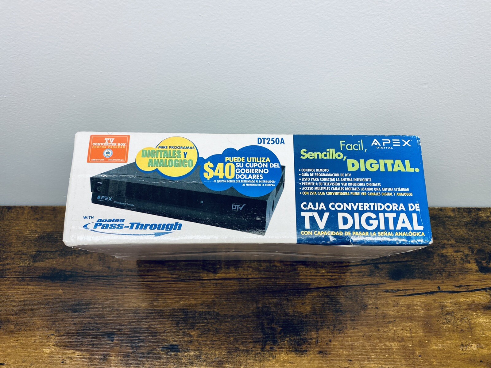 Apex Digital Converter Box DT250A (PSV001970) Unopened Box