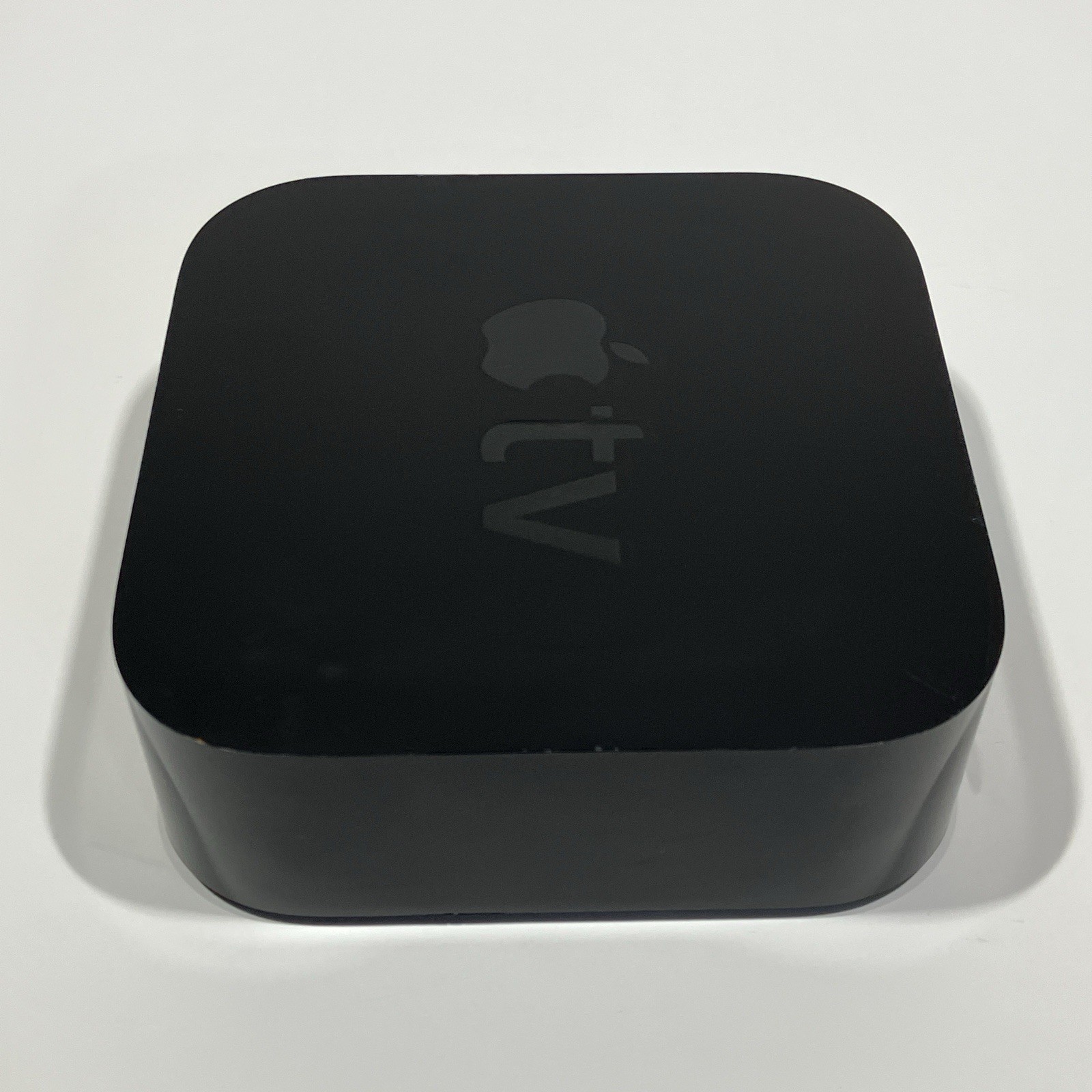 Apple TV (4th Generation) 32GB HD Media Streamer A1625 – Black (MR912LL/A)