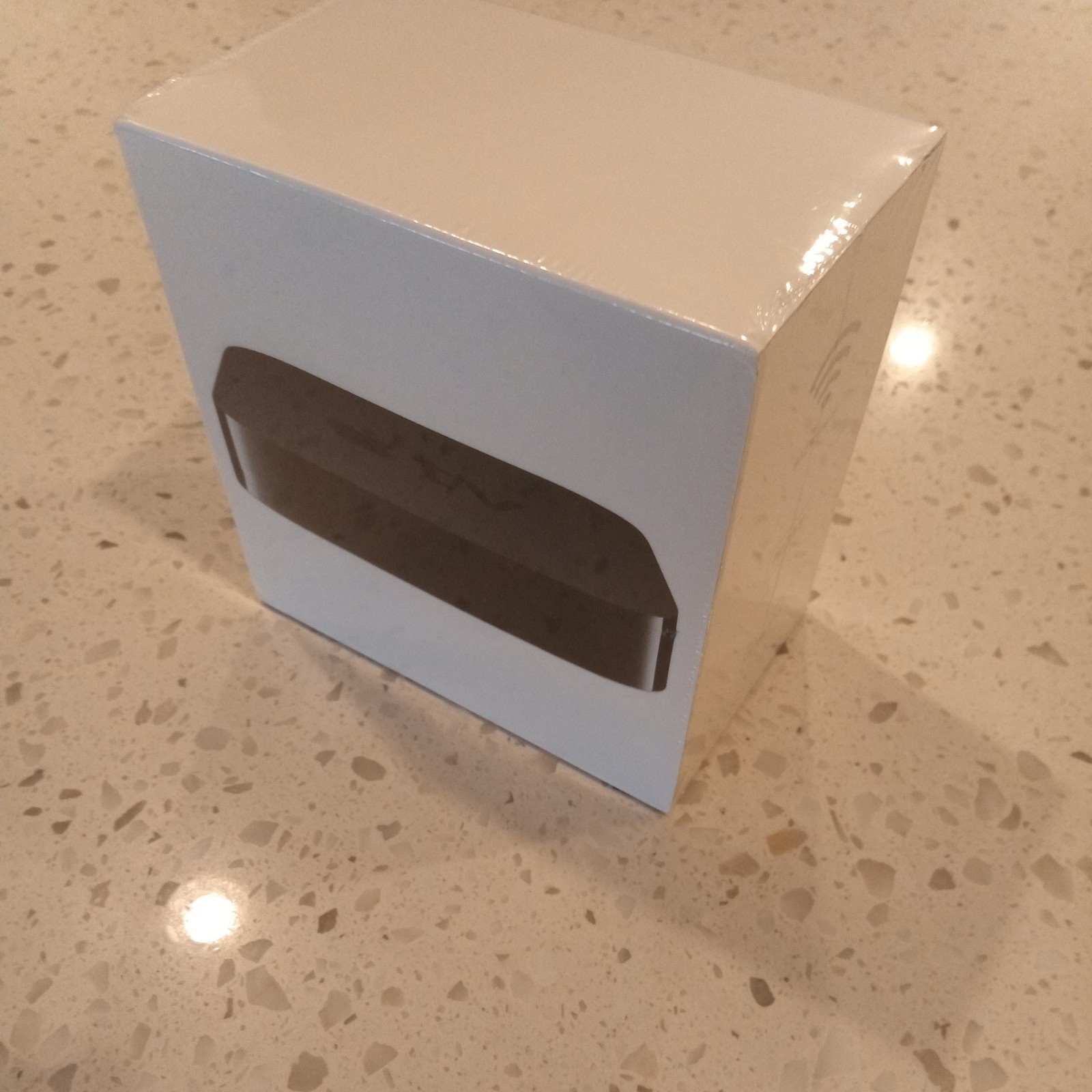 Apple TV 3rd Gen Media Streamer – Black (MD199LL/A) (New in Original Sealed Box)
