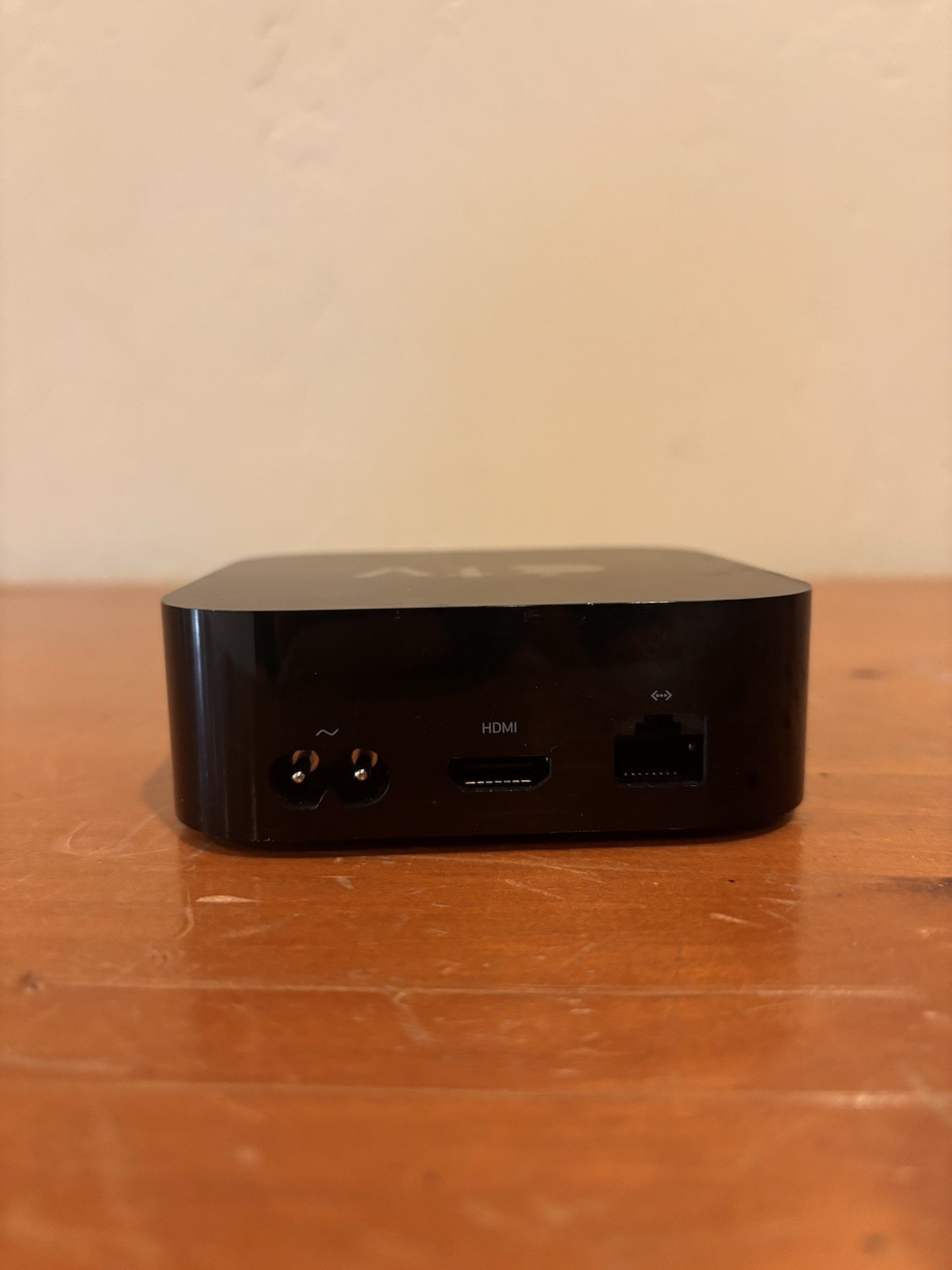 Apple TV 4K A1842 | 4K HDR Dolby Vision | Streaming Media Play + charging Cable
