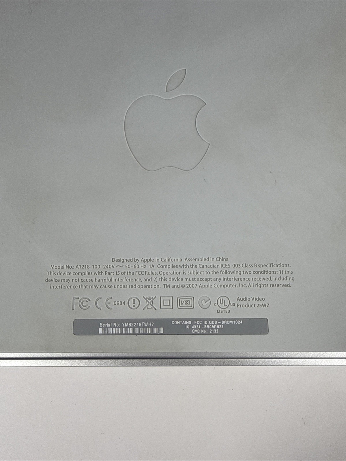 Apple TV (1st Generation) 40GB Media Streamer – A1218 With Remote HDMI And Power