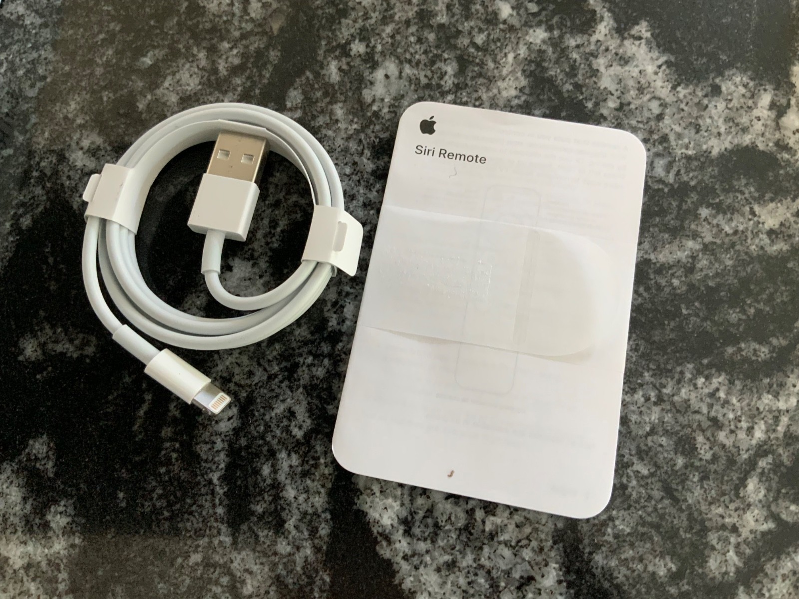 Apple A2540 SIRI Remote 2ND GEN. EMPTY BOX WITH CHARGER CORD ONLY NO REMOTE