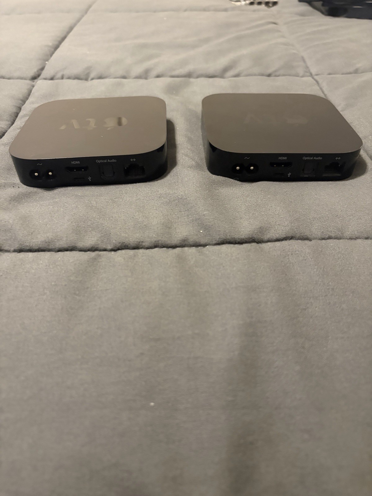 Apple TV A1469 Streaming Media Box w/ HDMI & Optical TOSLINK Output