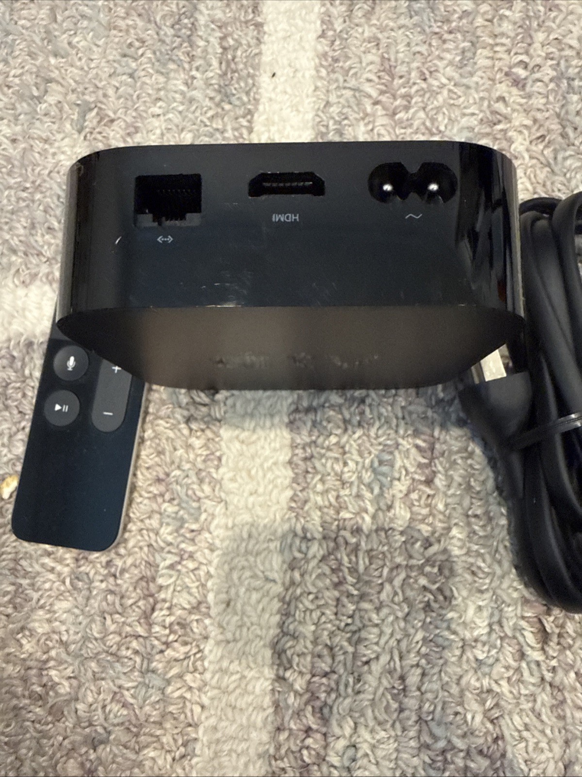 Apple TV (4th Generation) A1842 32GB 4K Media Streamer MP7P2LL/A