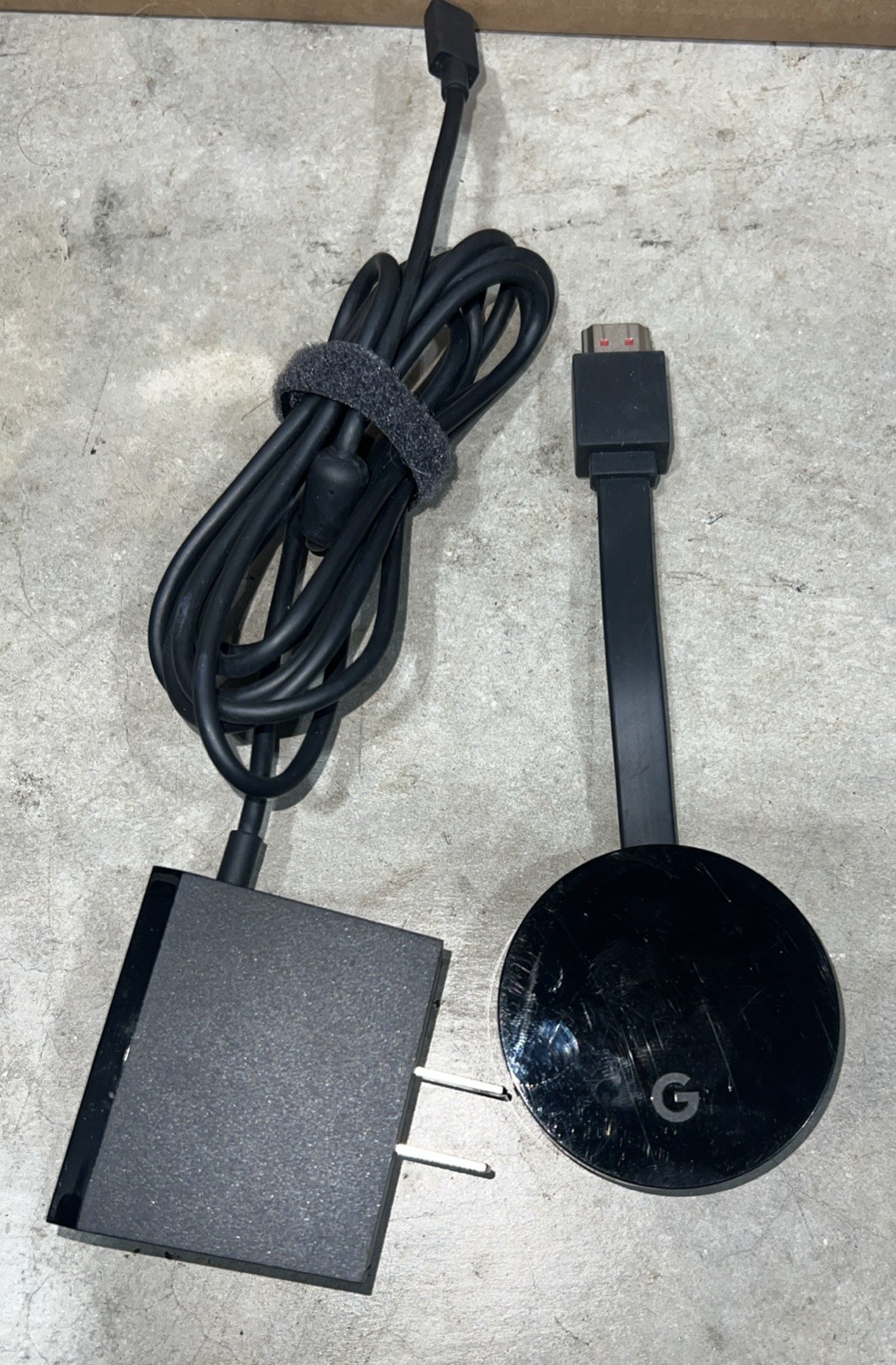 Google Chromecast 2nd Generation 1080p Media Streaming Device – Gray (NC2-6A5)