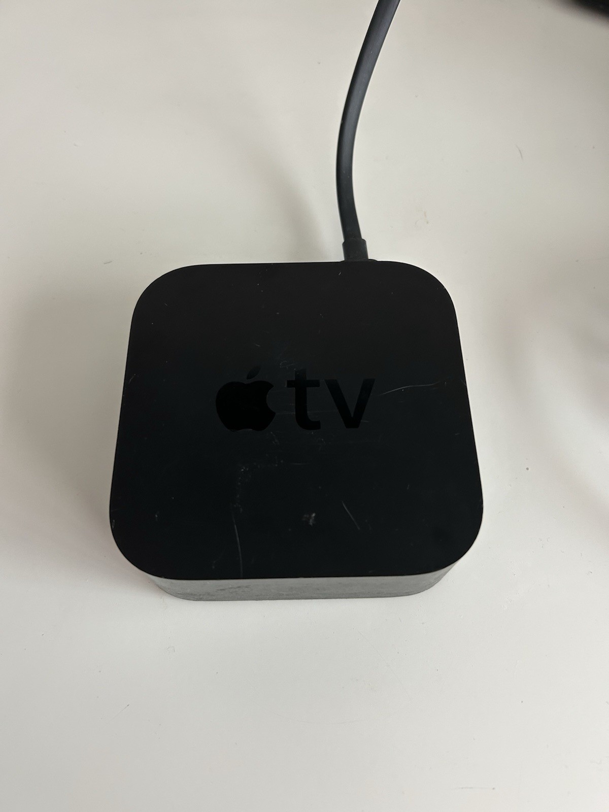 Apple TV A1625 (4th Generation) HD Media Streamer – Black NO REMOTE