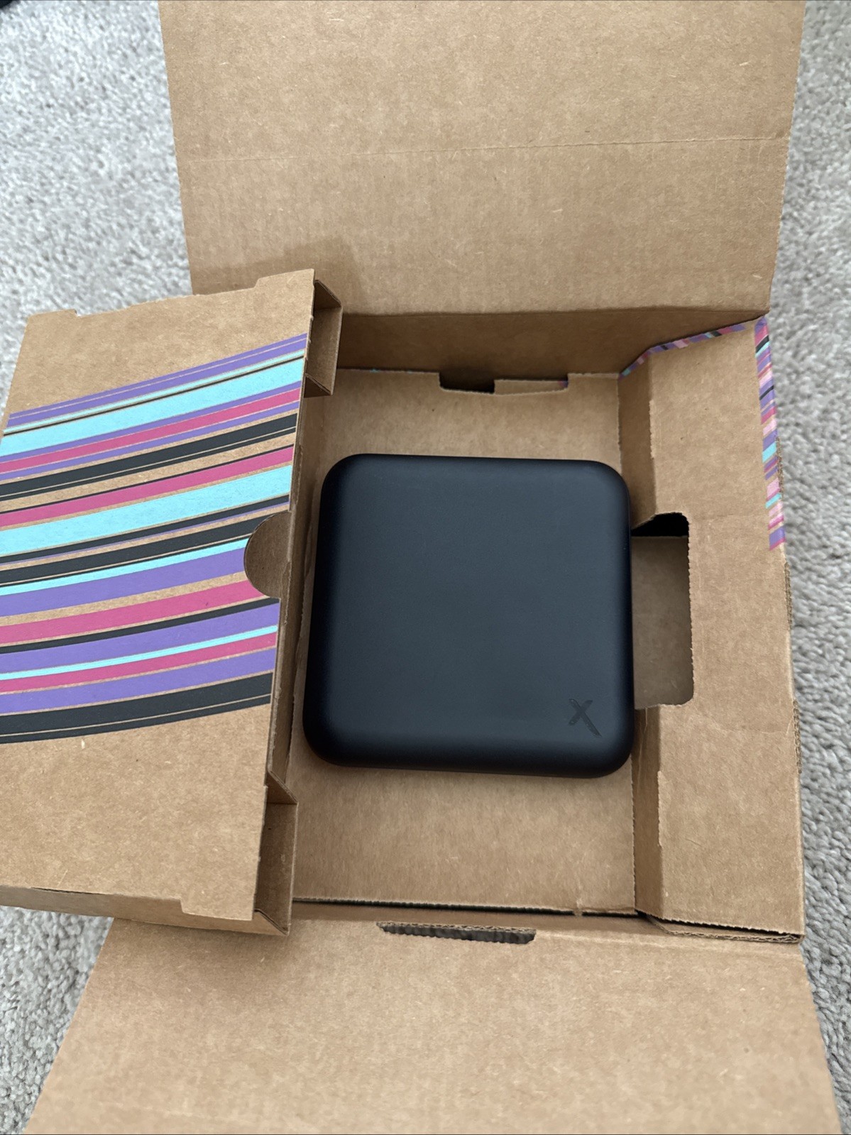 Xumo SCXI11BEI XiOne – SC(B) Stream Box With Remote And Power Adapter