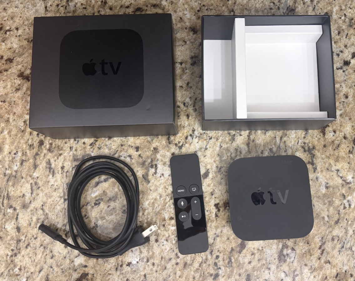 Apple TV (4th Generation) HD Media Streamer — A1625 — Fully Functional!