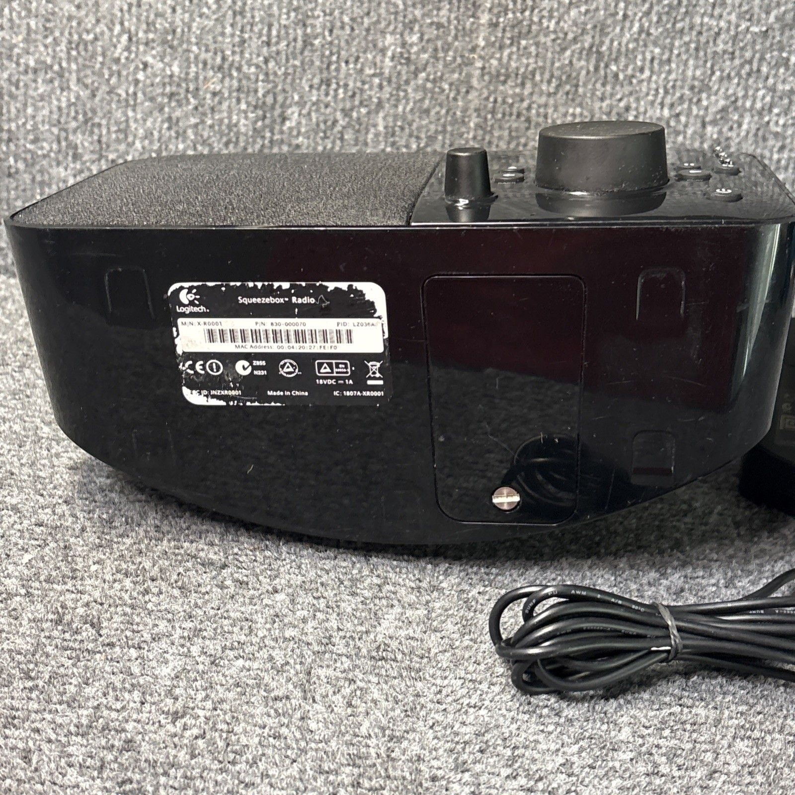 Logitech X-R0001 Black Wi Fi Squeezebox w/ OEM Power Supply