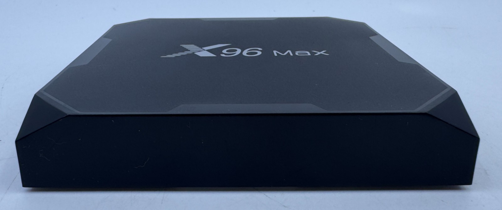 X96 Max Android TV Box Ram 4GB, ROM 32GB with Remote TESTED