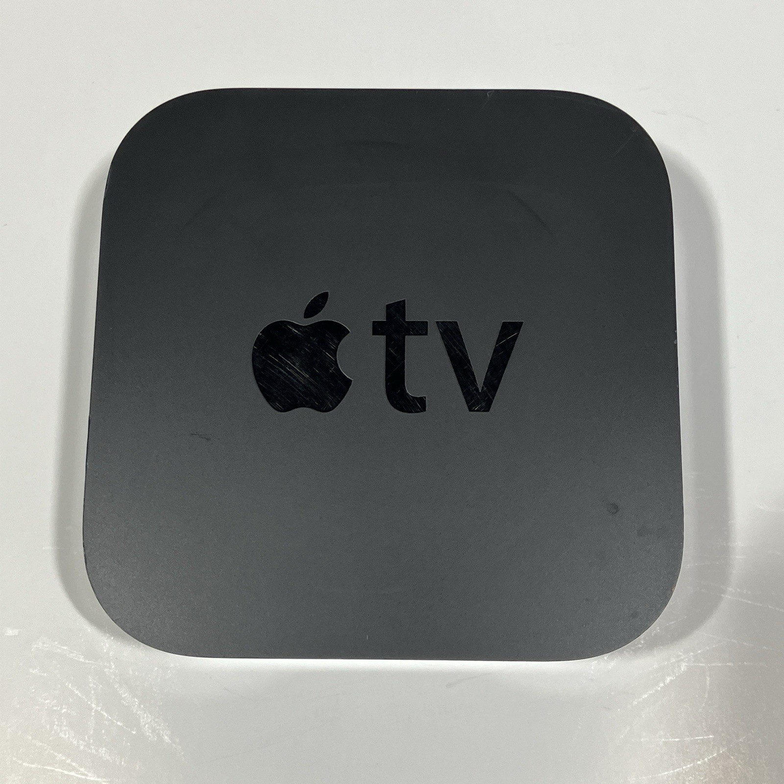 Apple TV (4th Generation) 32GB HD Media Streamer A1625 – Black (MR912LL/A)