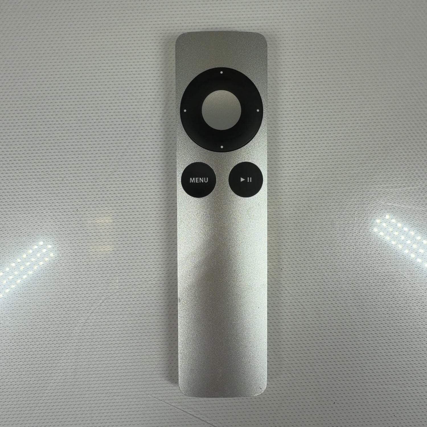 Apple TV 3rd GEN 32GB Digital HD Media Streamer MD199LL/A WiFi + Ethernet