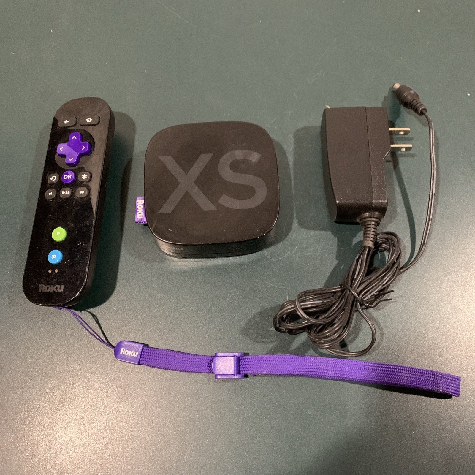 Roku 2 XS 2nd Generation Media Streamer Remote, Lanyard & Power Supply