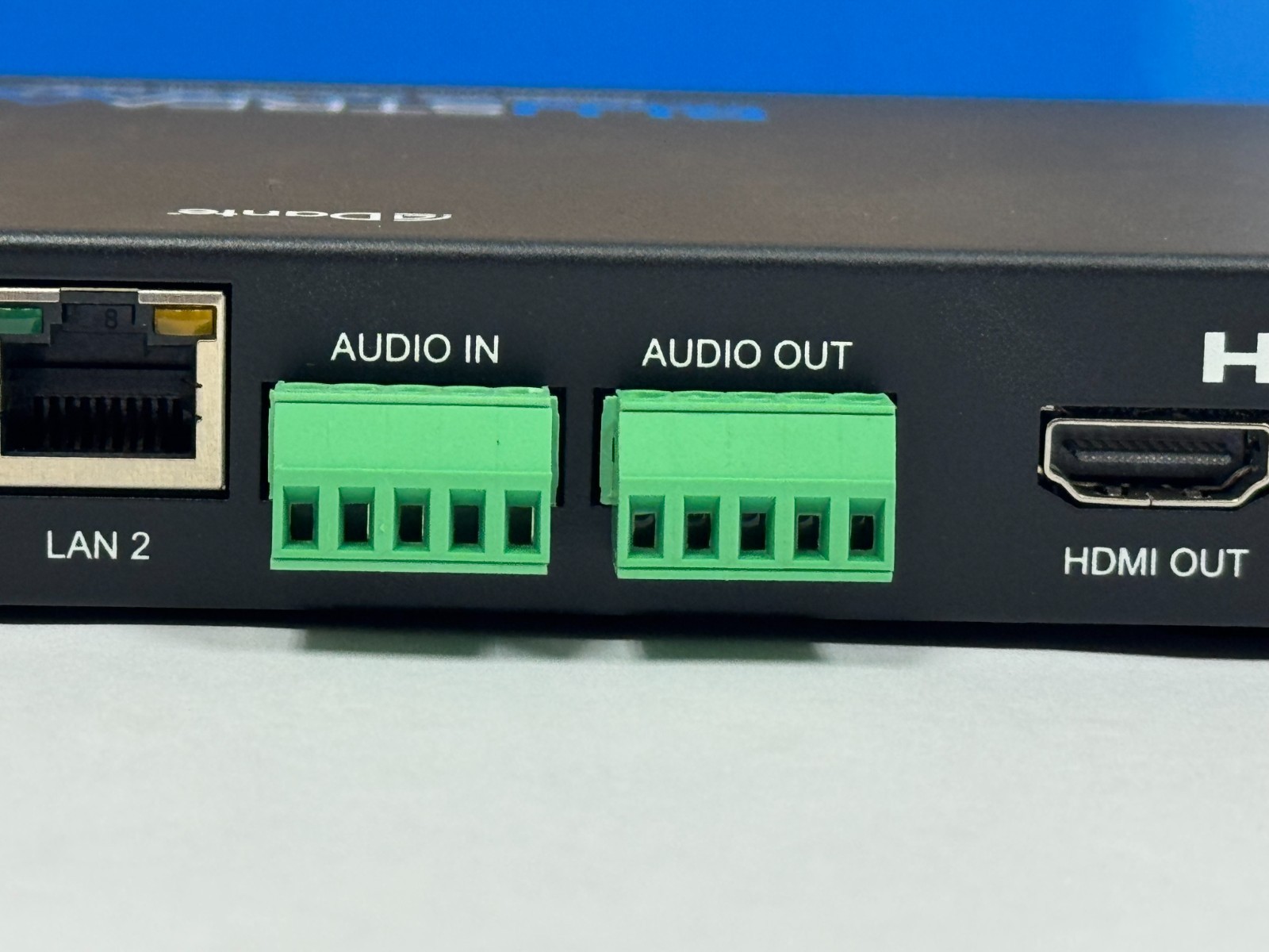 Blustream – IP200UHD – TX, ACM200 HDMI Over IP System