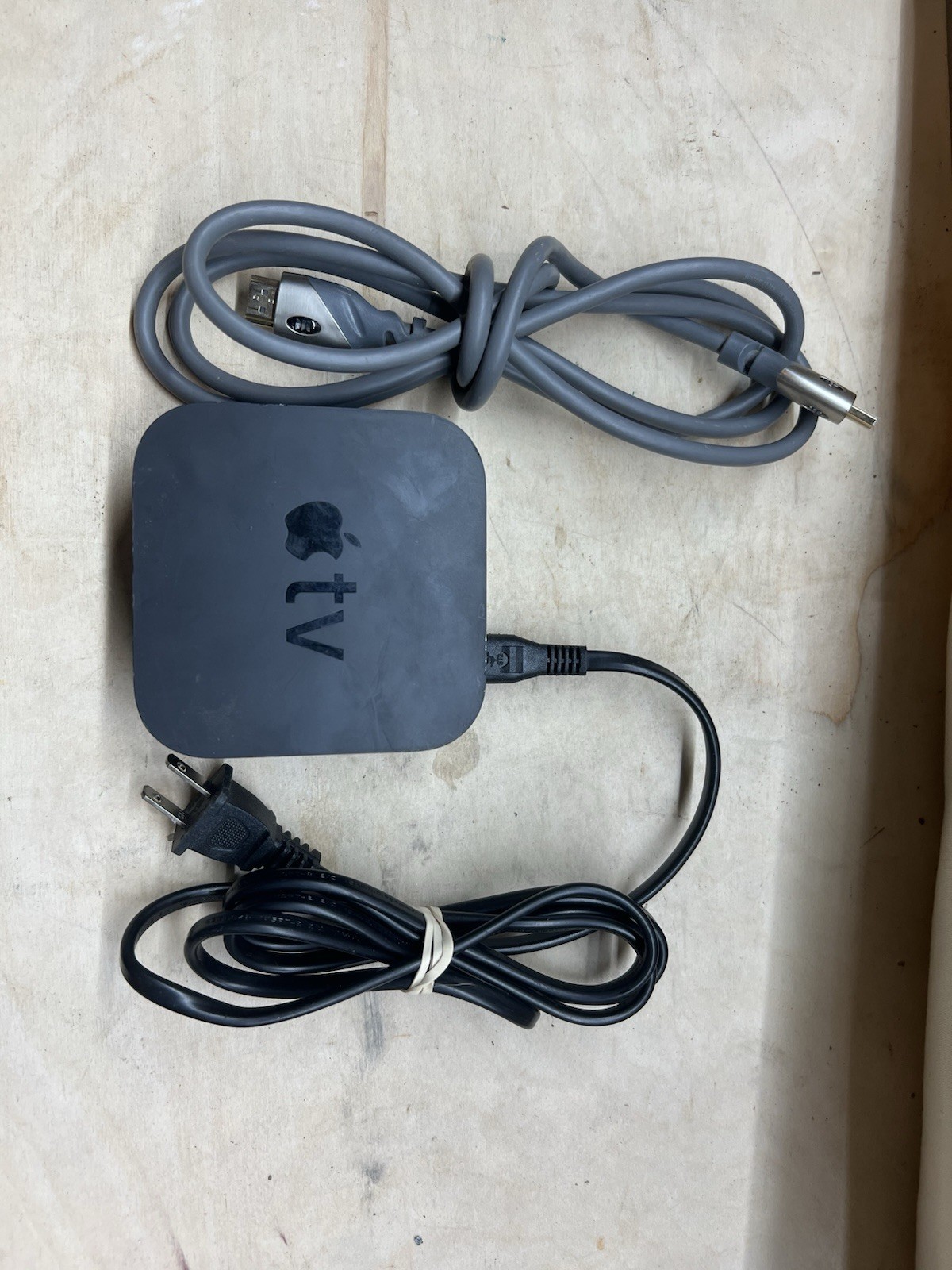 Apple TV A1842 5th Generation 32GB 4K Streamer Works! No Remote