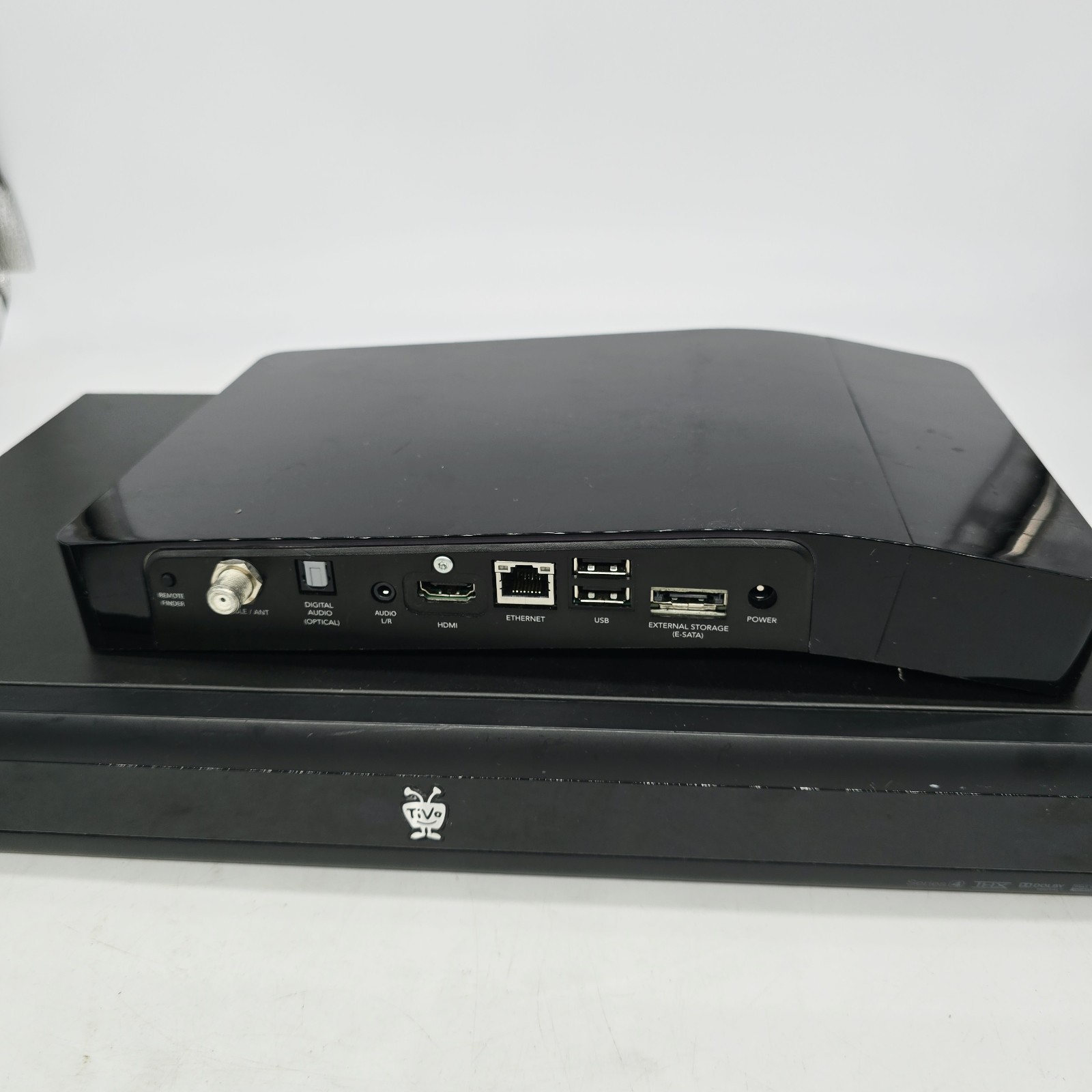 Tivo Bolt+ TCD849300 Media Player 3TB & Tivo Premiere Elite XL4 DVR TCD758250