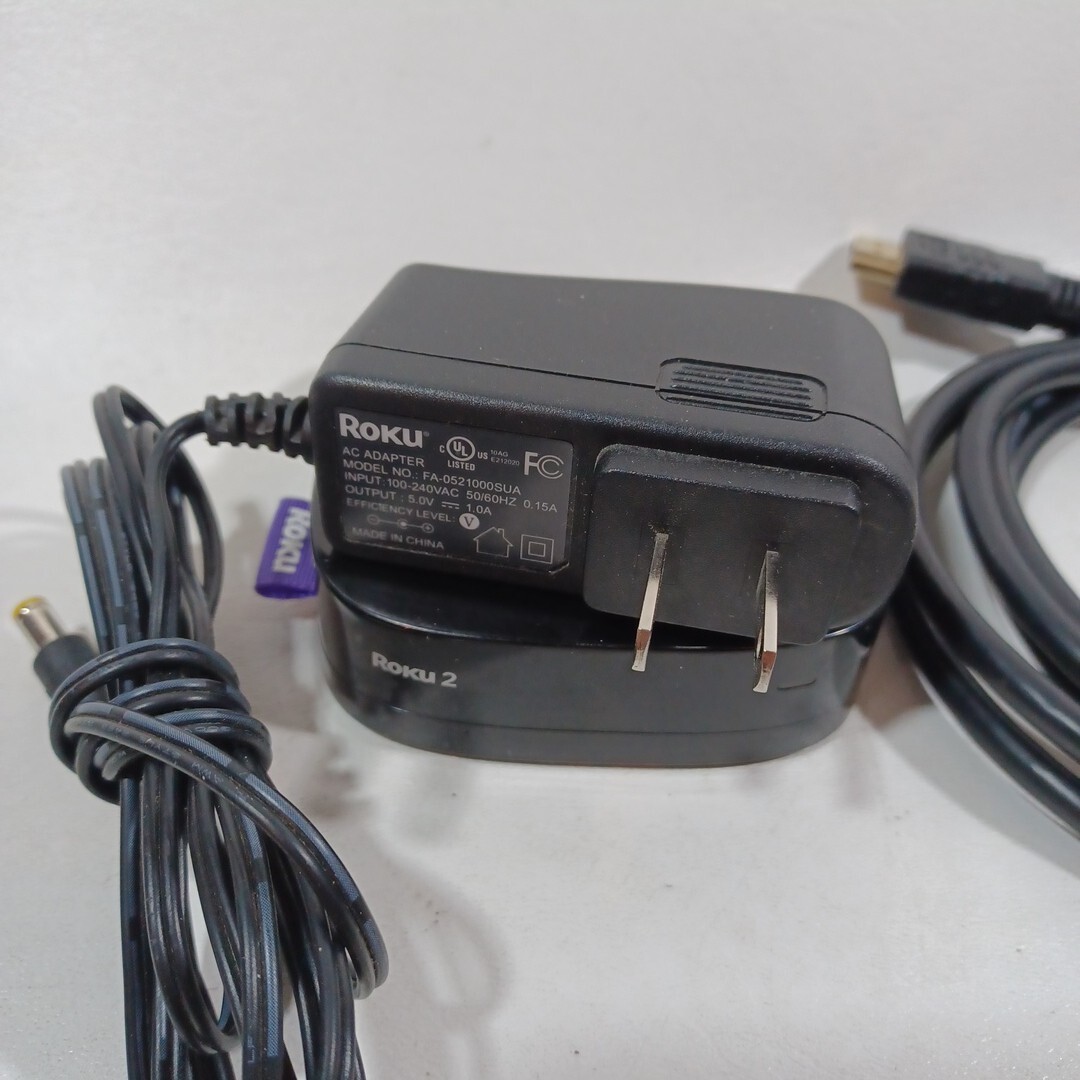 Roku 2 XD (2nd Generation) Media Streamer 3050X + Remote & Hdmi Cable