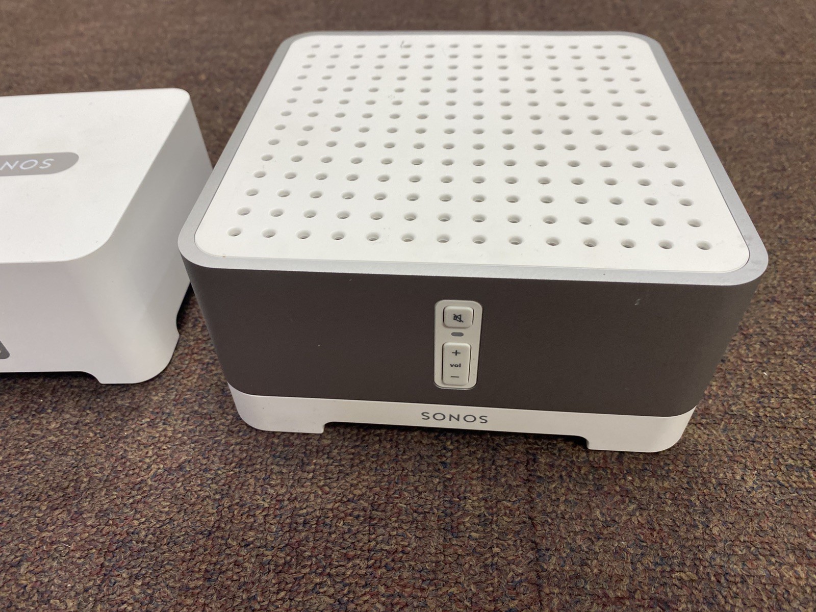 2 Sonos Connect Amp Wireless Amplifier & 1 Sonos Connect Wireless Receiver BUNDL