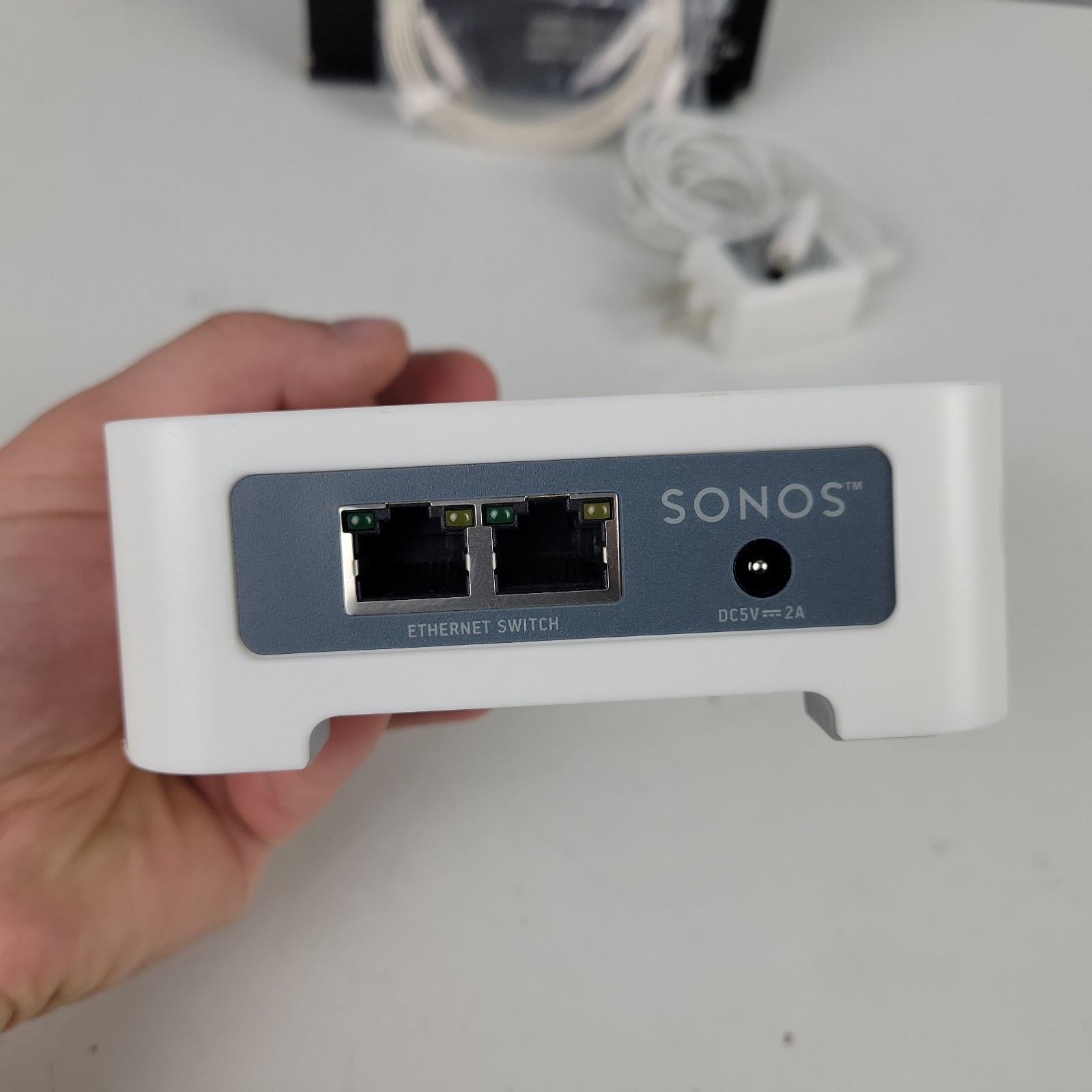 Sonos Bridge for Wireless HiFi System. White. No Adapter/Speakers. VERY GOOD