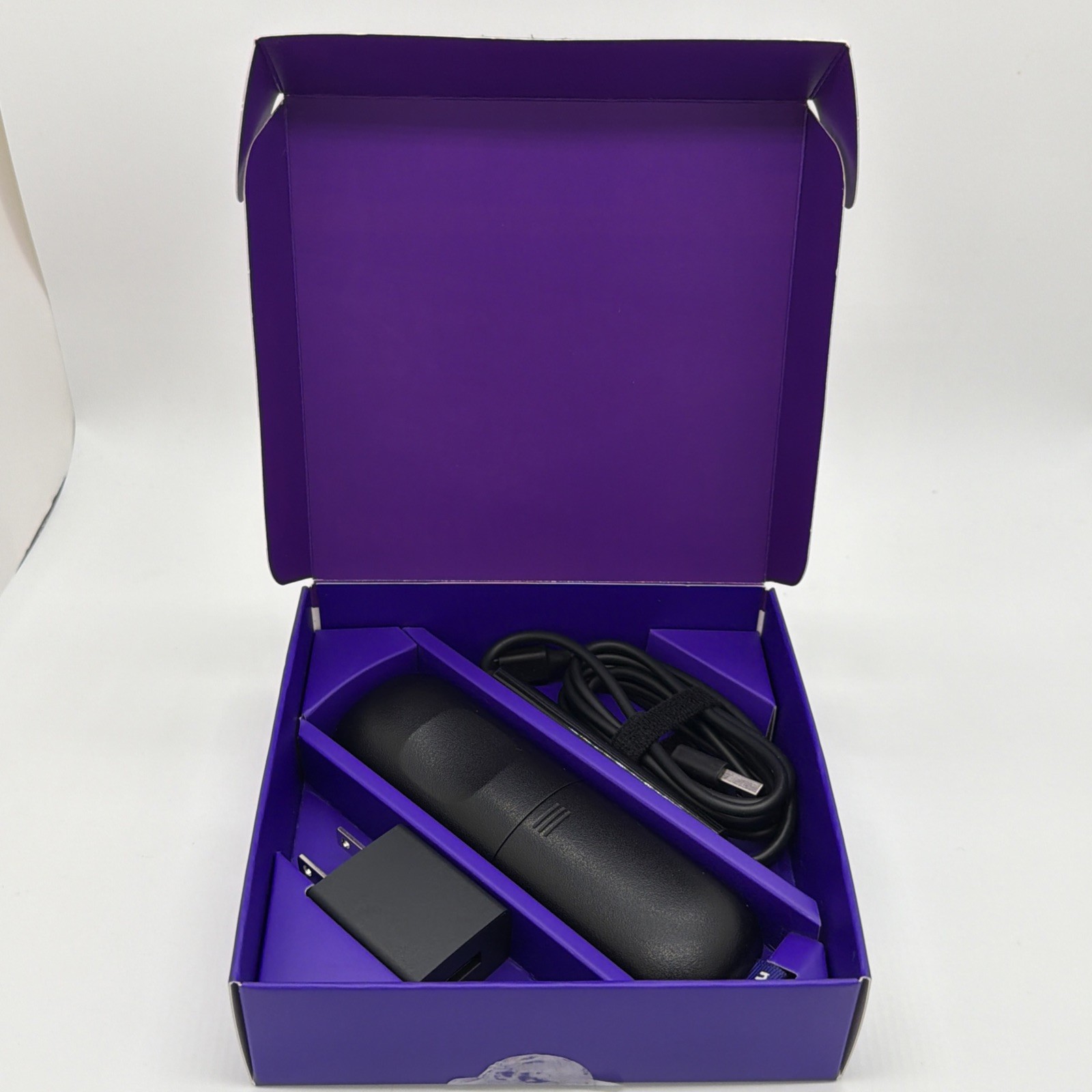 Roku Streaming Stick 4K 3820R2/3820X2 4K Streaming Device with Voice Remote
