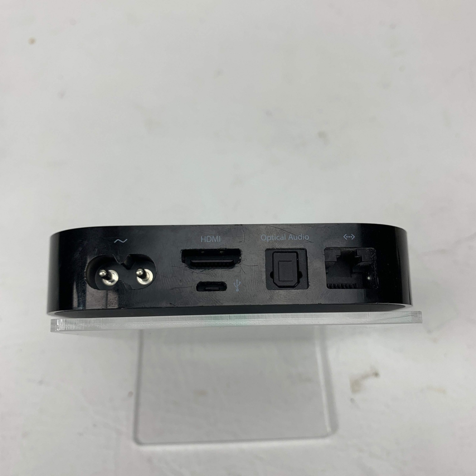 Apple TV HD 3rd Gen 8GB Digital HD Media Streamer A1469 WiFi + Ethernet
