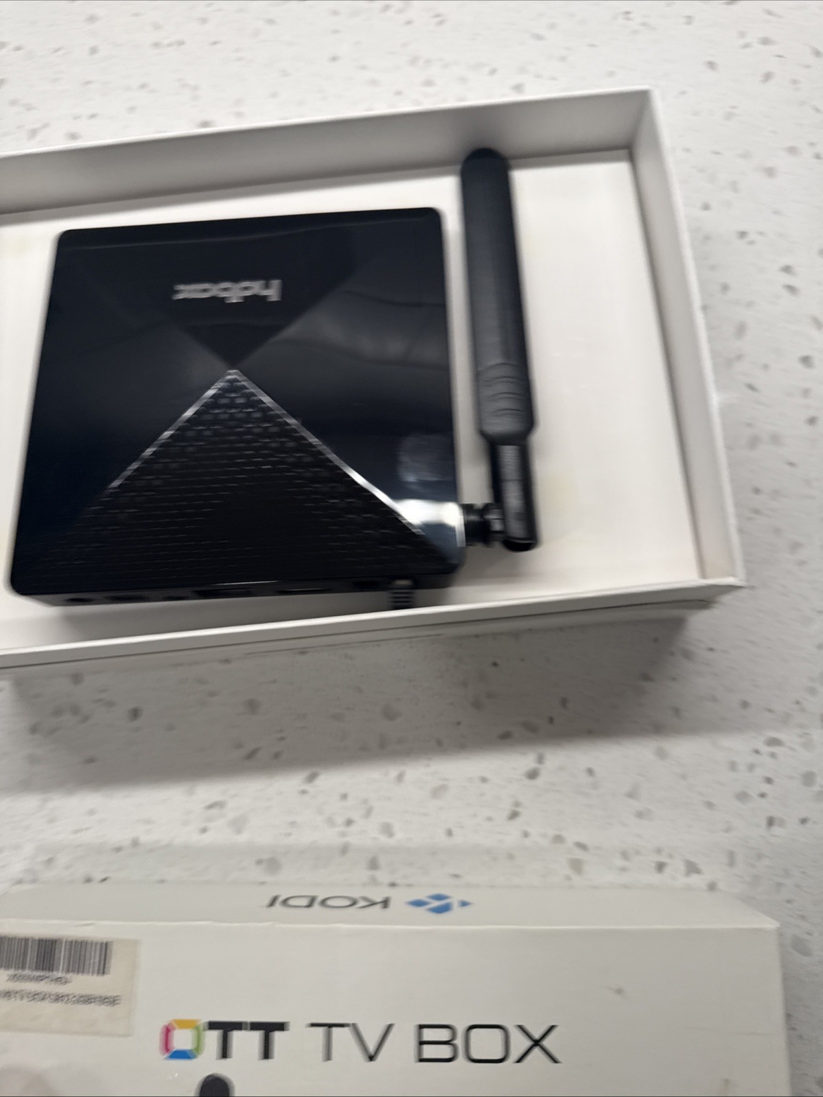 OTT TV Box Android Tv Box Tv Tick Box 4k UCD H.265 HEVC