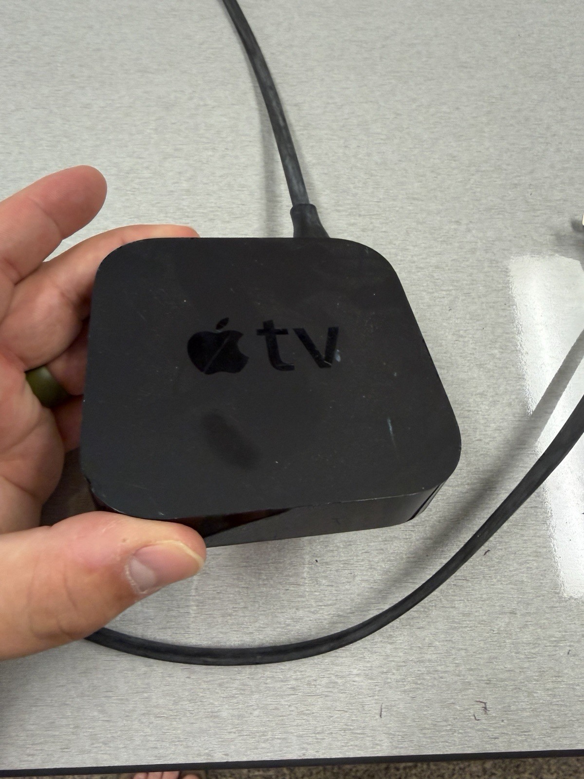 Apple TV 2nd Generation Media Streamer Box w/ Remote HDMI Ethernet Optical