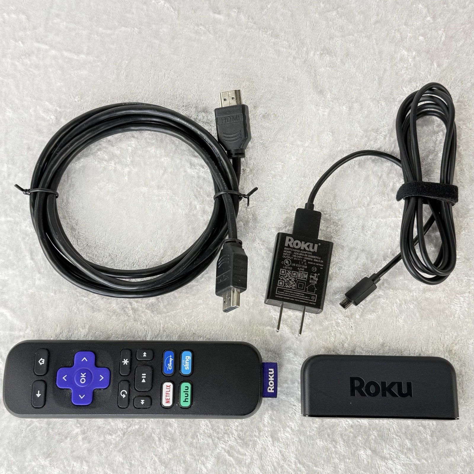 Roku Premiere 3920X 4K HDR Streaming Media Player Remote HDMI Power Tested