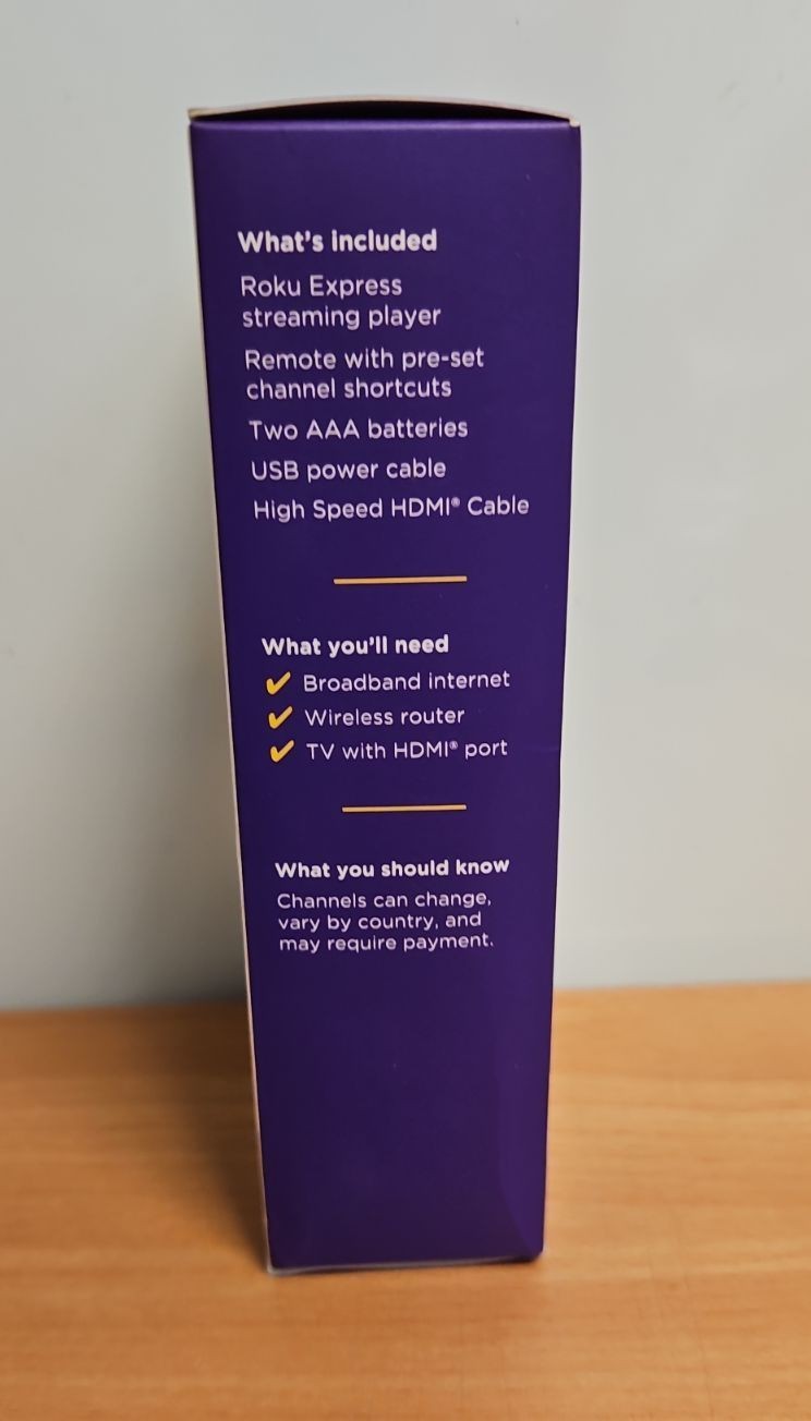 Roku Express 4K Streaming Player 4K/HD/HDR with Smooth Wi-Fi, Premium HDMI Cable
