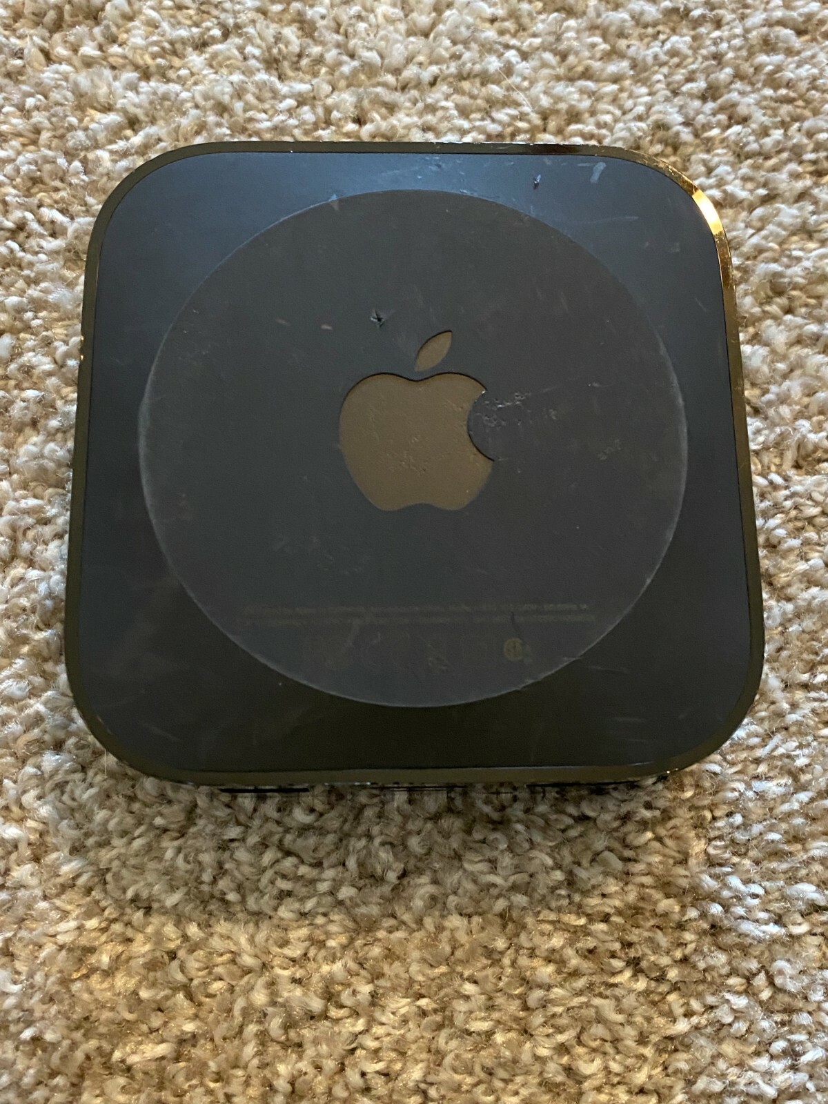 Apple TV (4th Generation) HD Media Streamer — A1625 — Fully Functional!