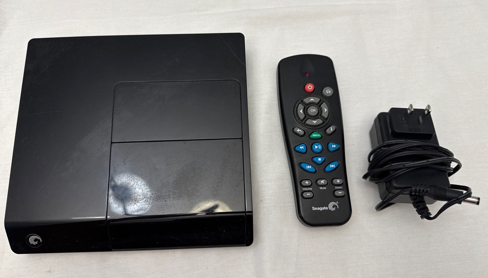 Seagate FreeAgent Theater+ USB 2.0 / Ethernet HD Media Player STCEA201-RK