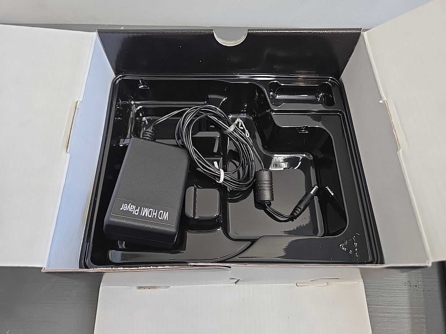 WD TV Live HD Media Player 1080p Wi-Fi Ready Streaming Player – New Open Box