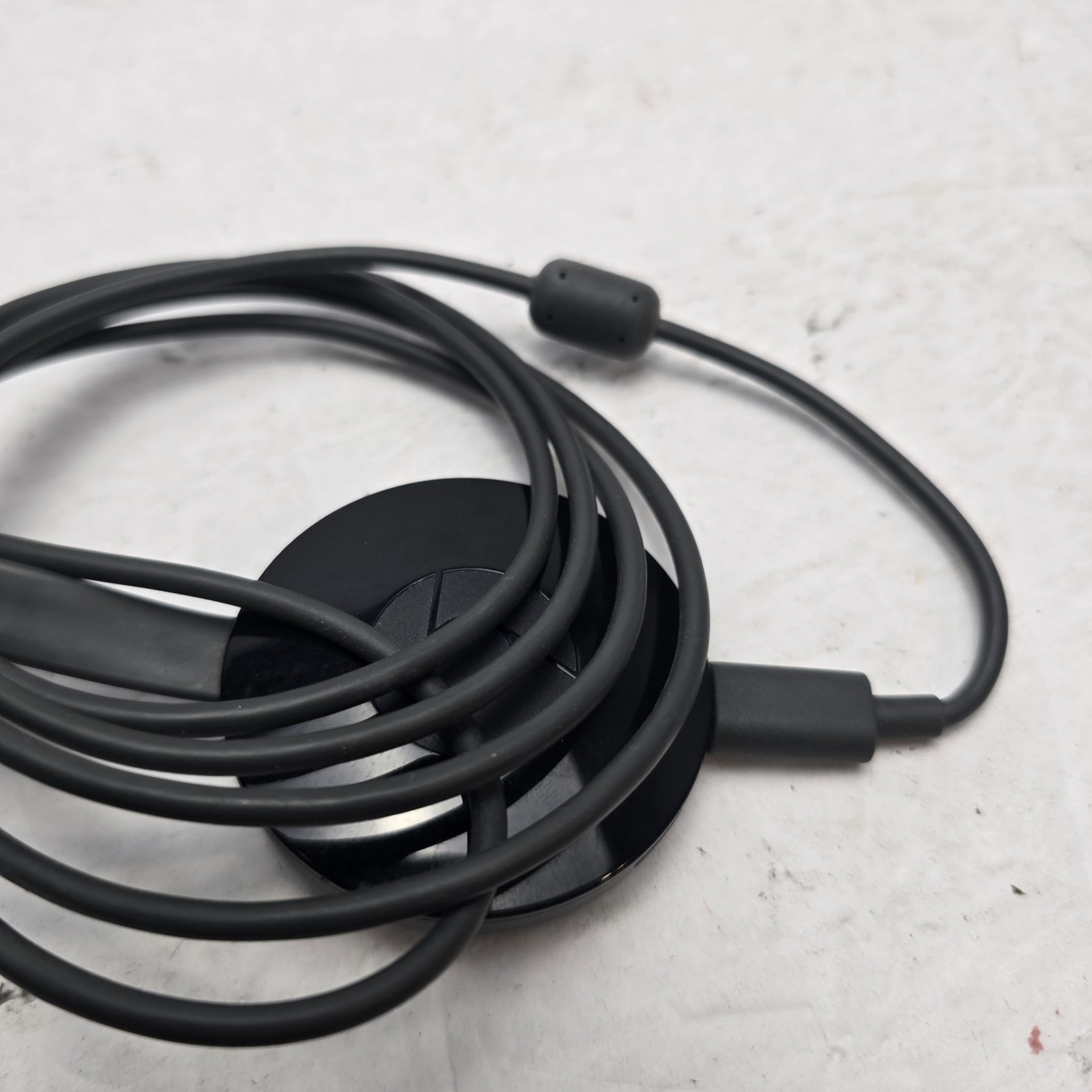 Google Chromecast Model NC2-6A5 1080 Media Streaming HDMI With Power Cord