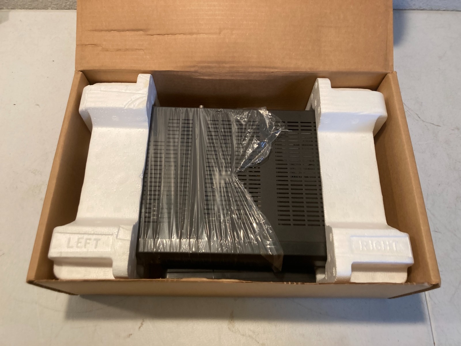 Sony 1998 Vintage Webtv Plus INT-W200 Internet Terminal New in Box