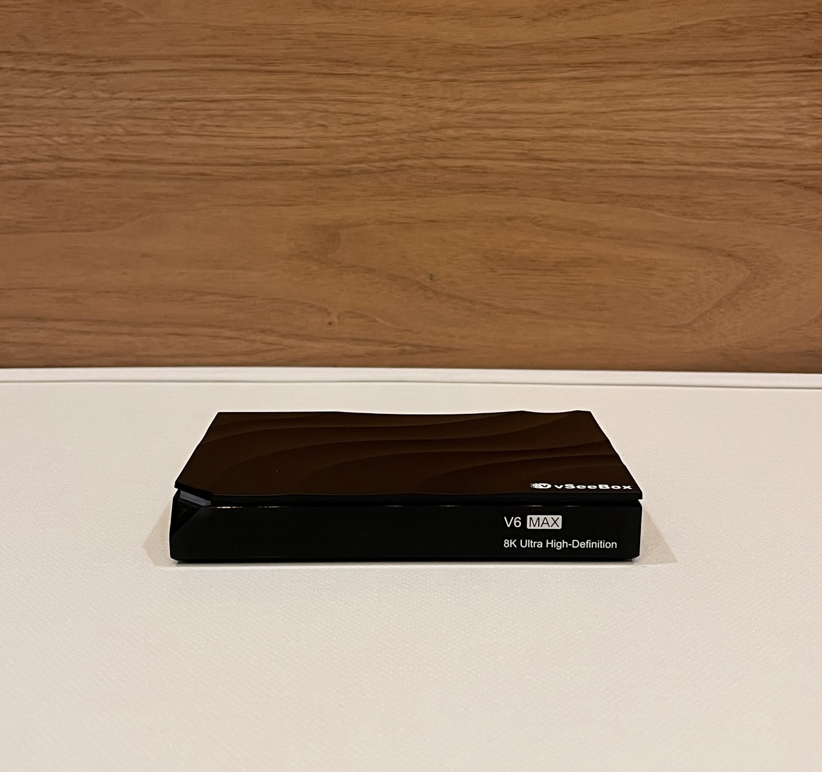vSeeBox V6 Max (FreeSameDayShipping) Streaming Media Device – TV Box